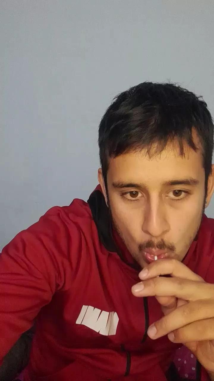 Pajerito0000 on Cam4 