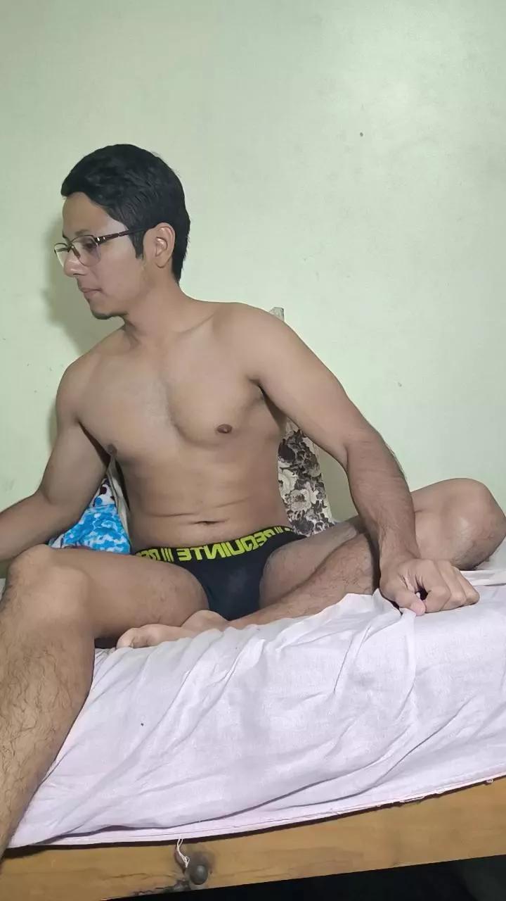 Paul_m23 on Cam4 