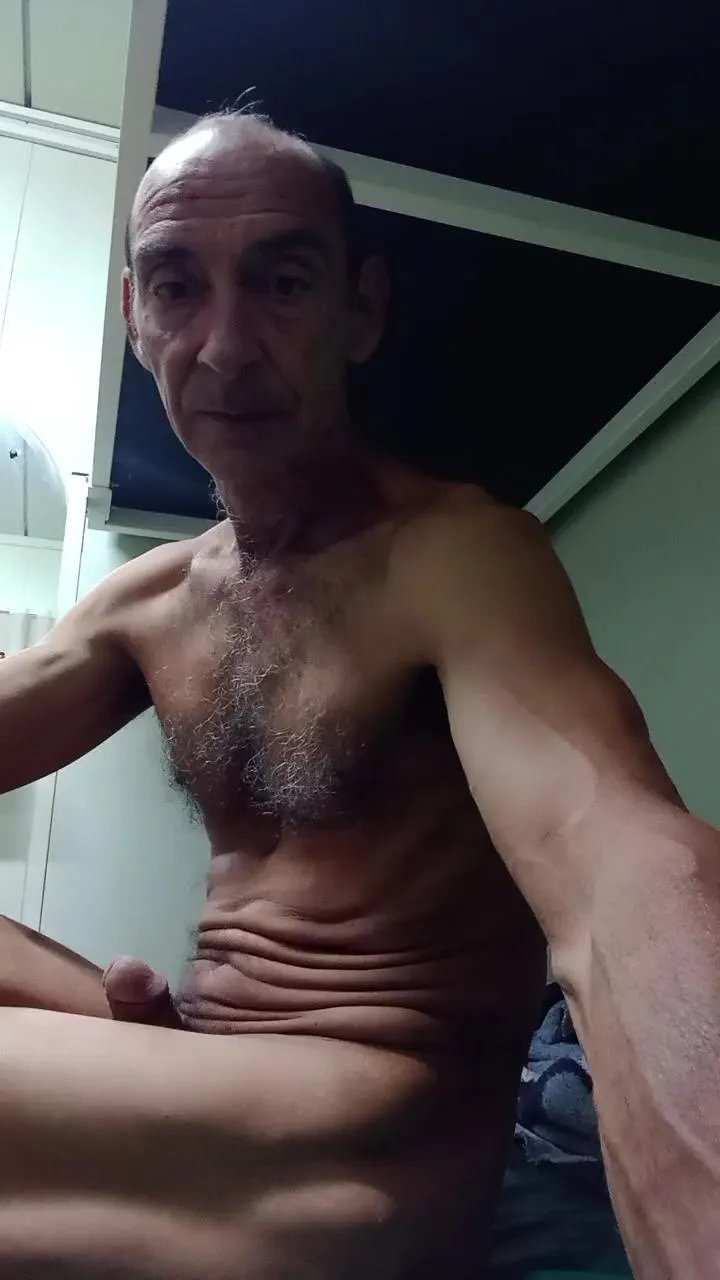 Offline pepi56 on Cam4