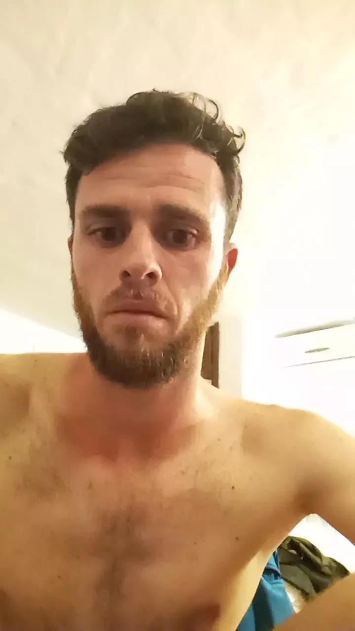 pocholo30 on Cam4 