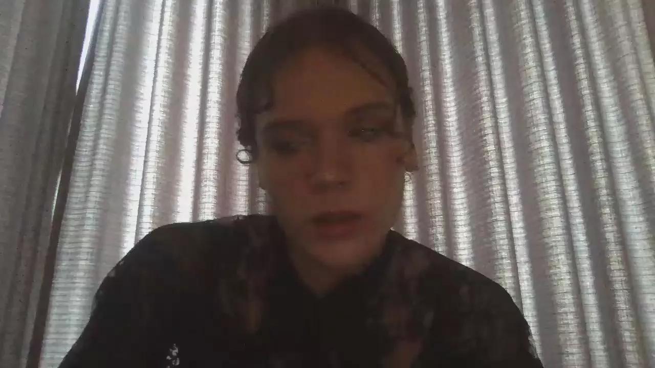 Prettybabyxo on Cam4 
