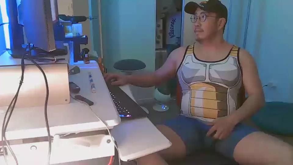 qldpup on Cam4 