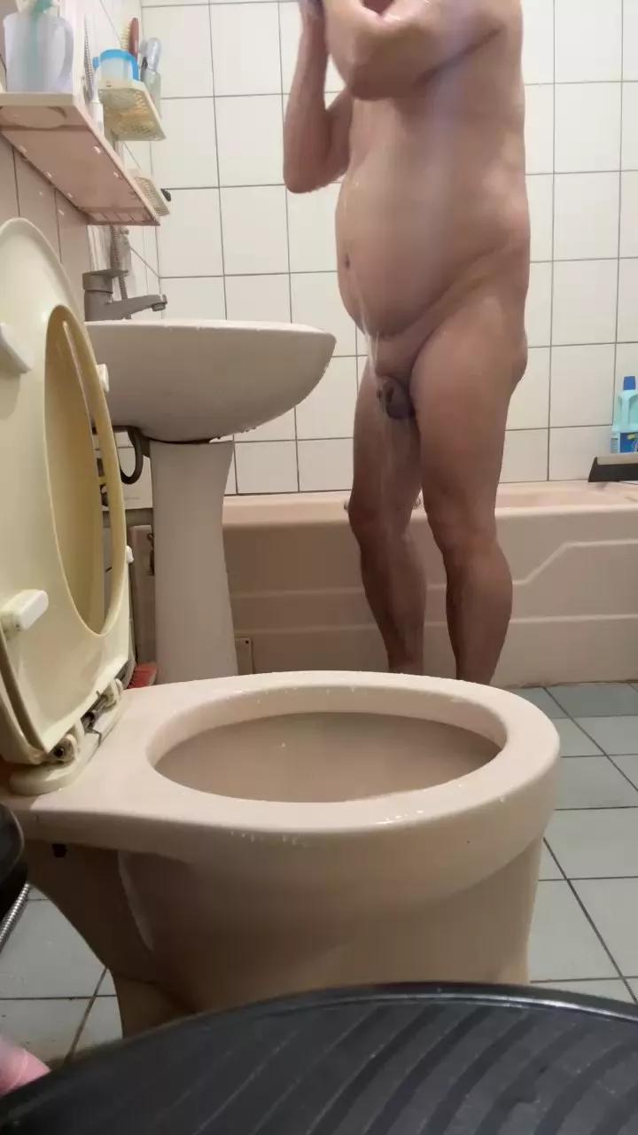 qq5503 on Cam4 