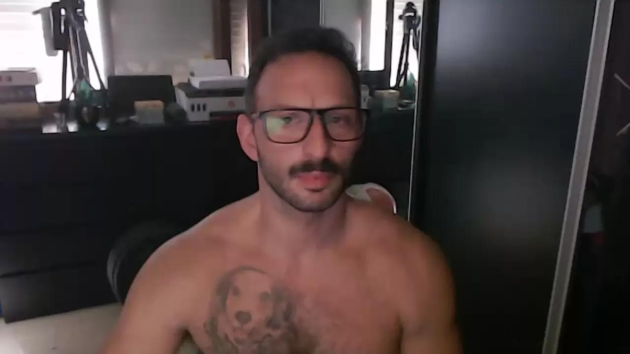 RafaBR82 on Cam4 