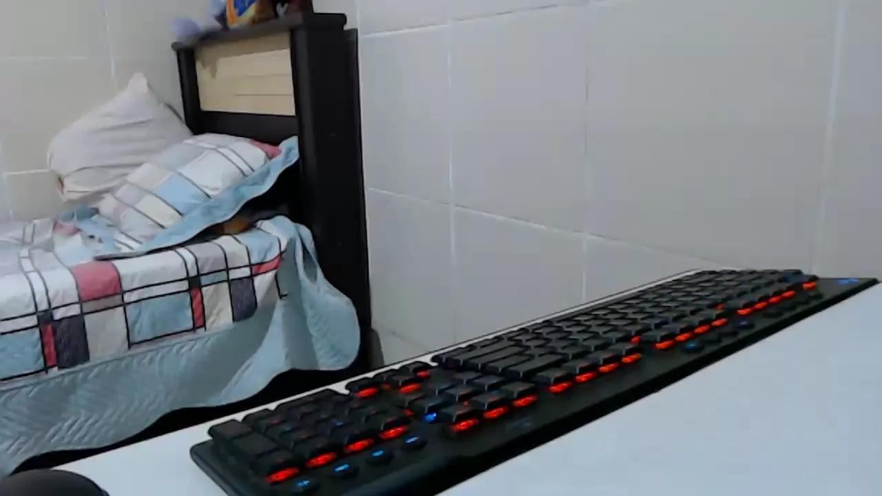 RAPAZ85632 on Cam4 