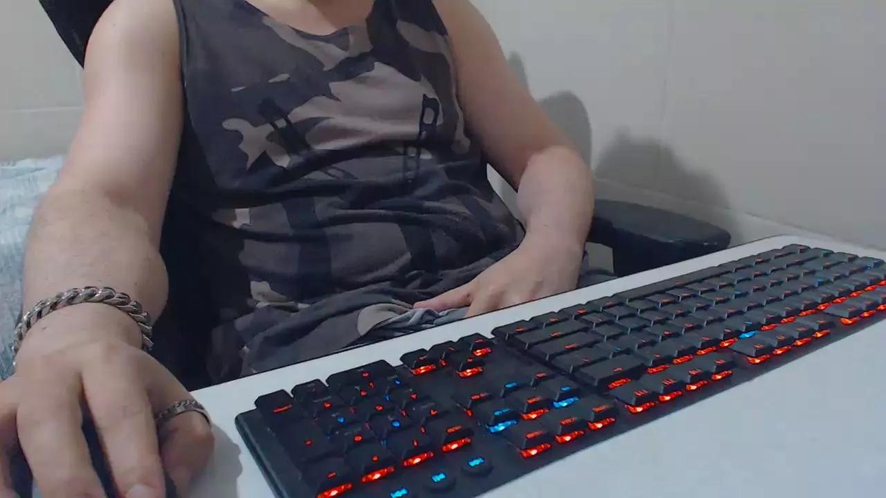 RAPAZ85632 on Cam4 