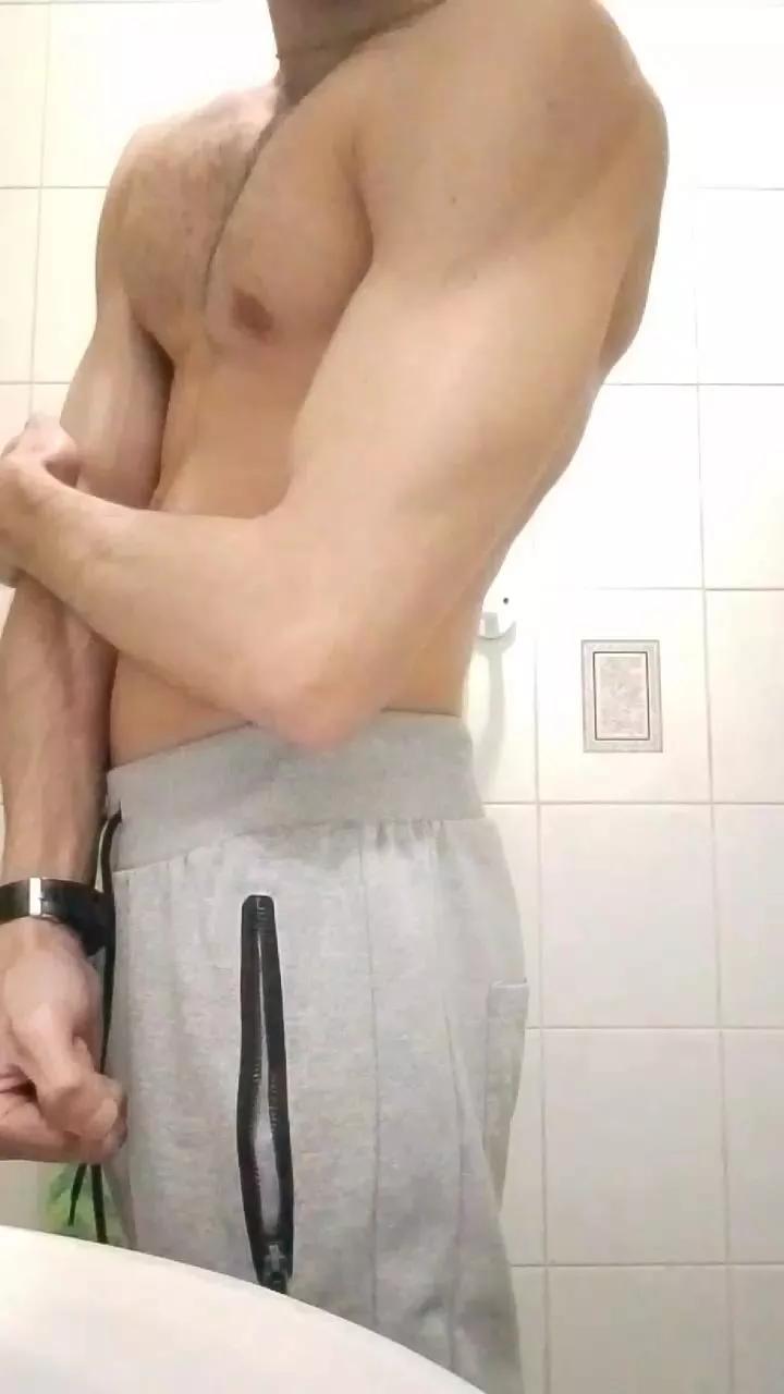 ricca_sexy on Cam4 