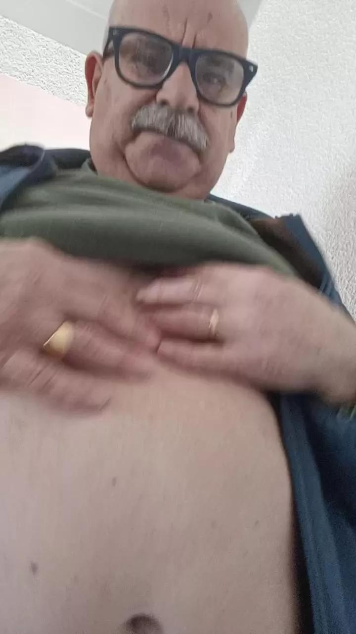 riobolos on Cam4 