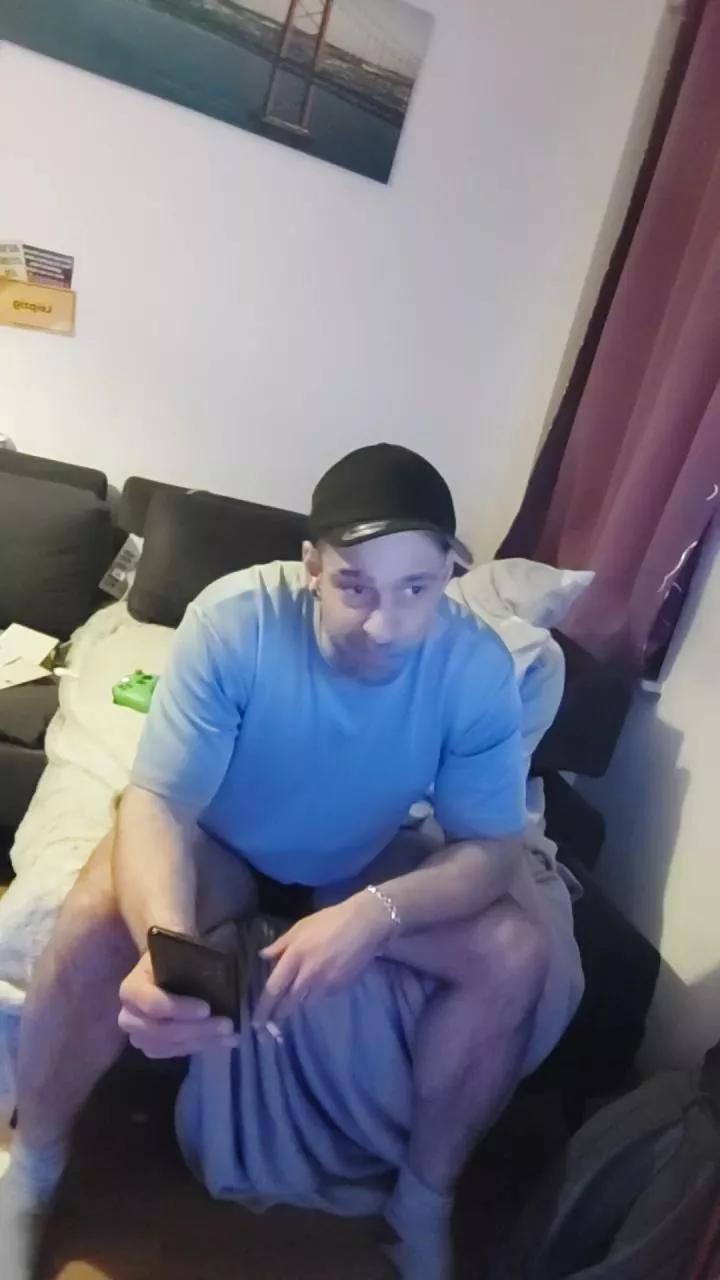 rmueller6439 on Cam4 