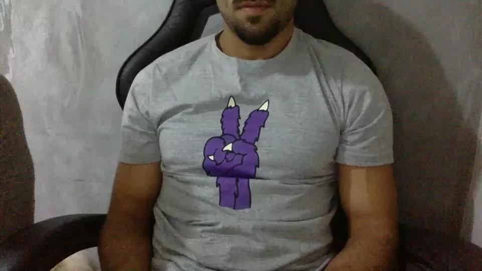 RobsBr on Cam4 