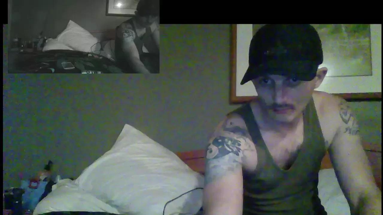 Rock21dan on Cam4 
