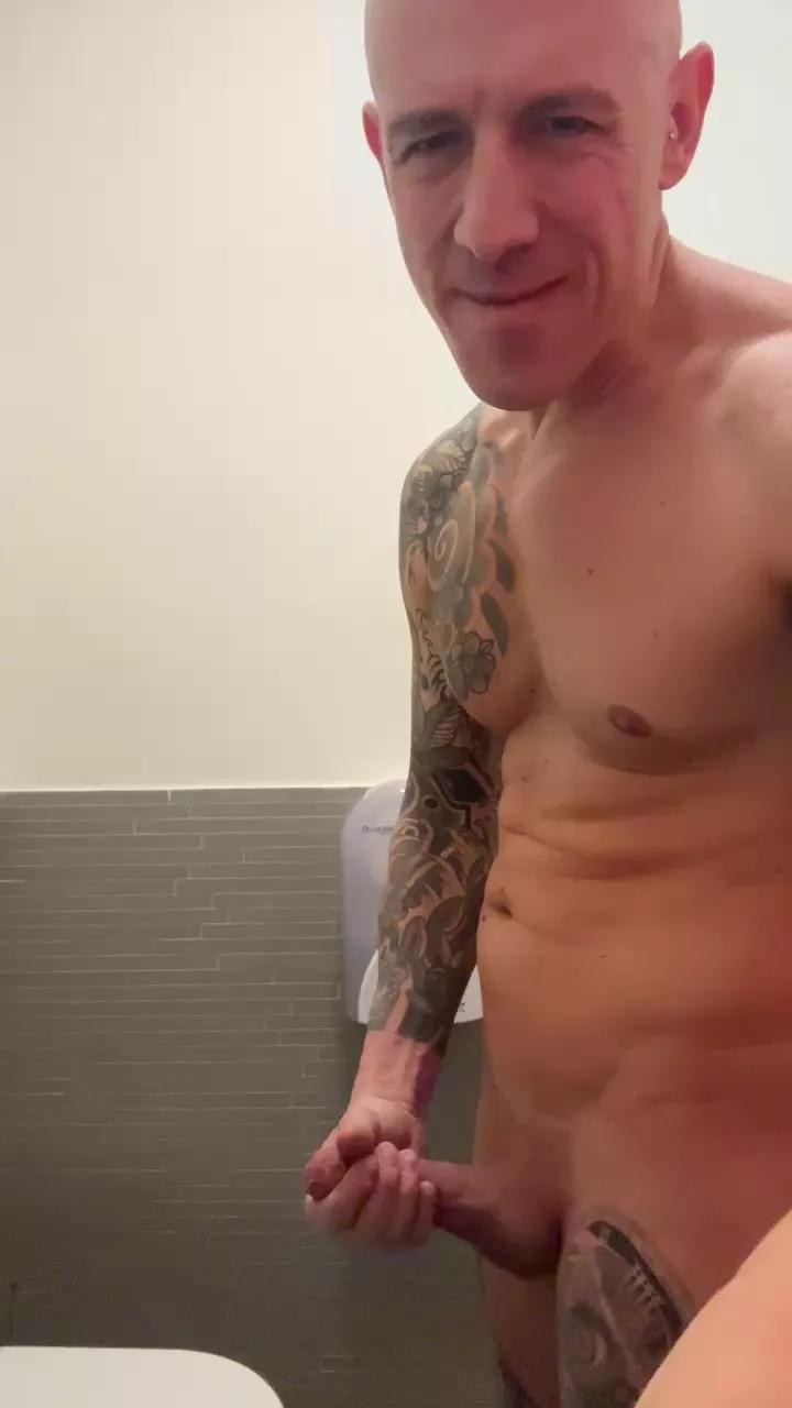 RR1311 on Cam4 