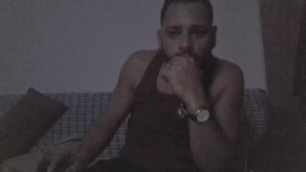 Sandro_Garcia on Cam4 