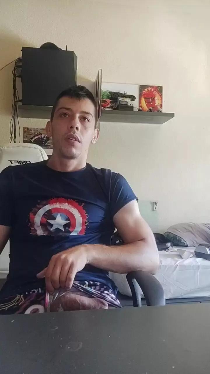 SanoReal on Cam4 
