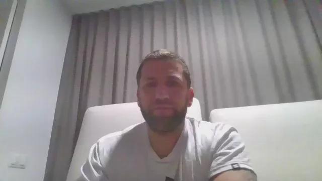 SantiBanton_ on Cam4 