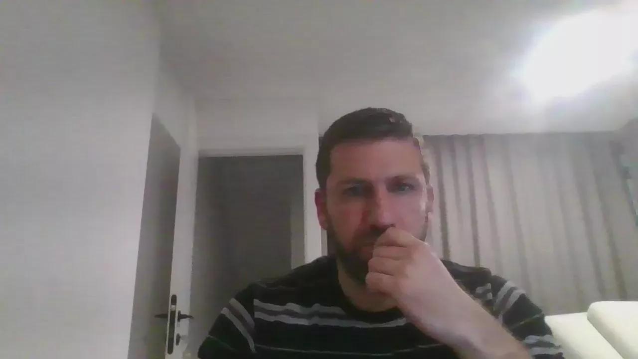 SantiBanton_ on Cam4 
