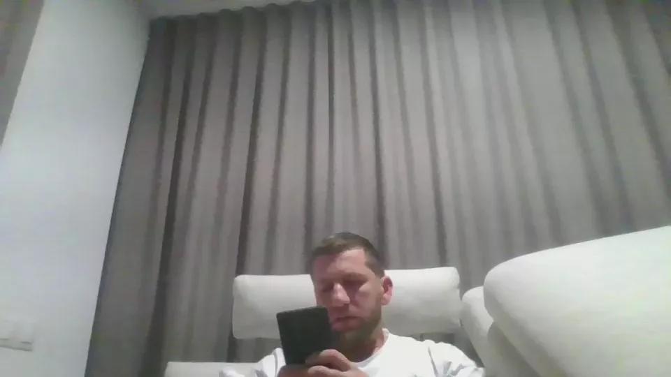 SantiBanton_ on Cam4 