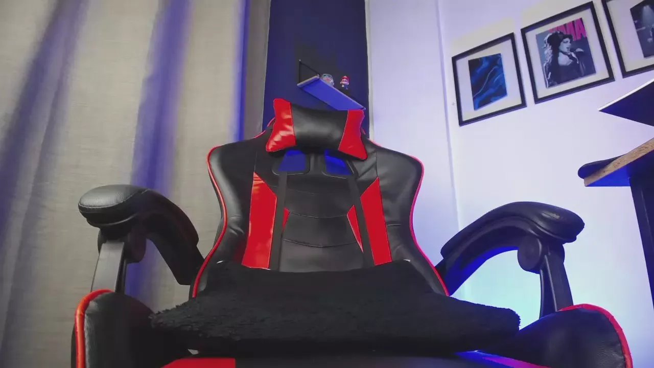 Offline SebasstianGrand on Cam4