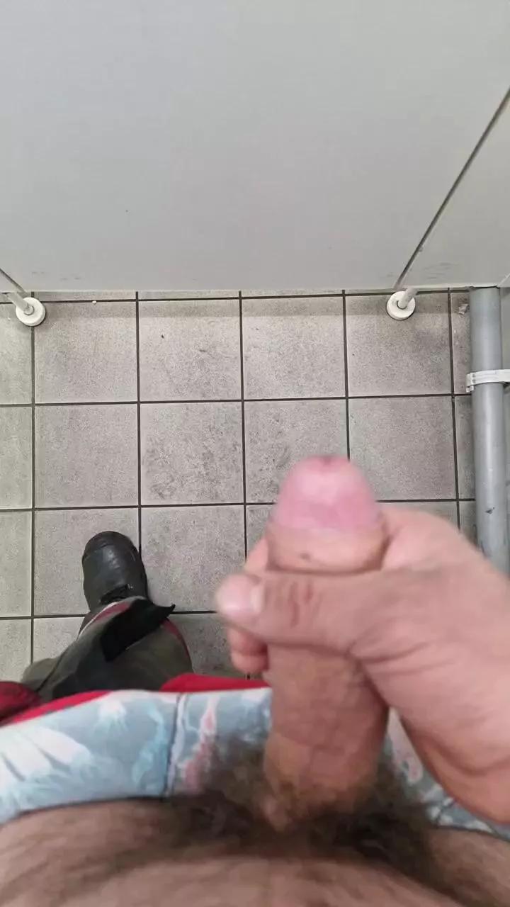 sexyboy8650 on Cam4 
