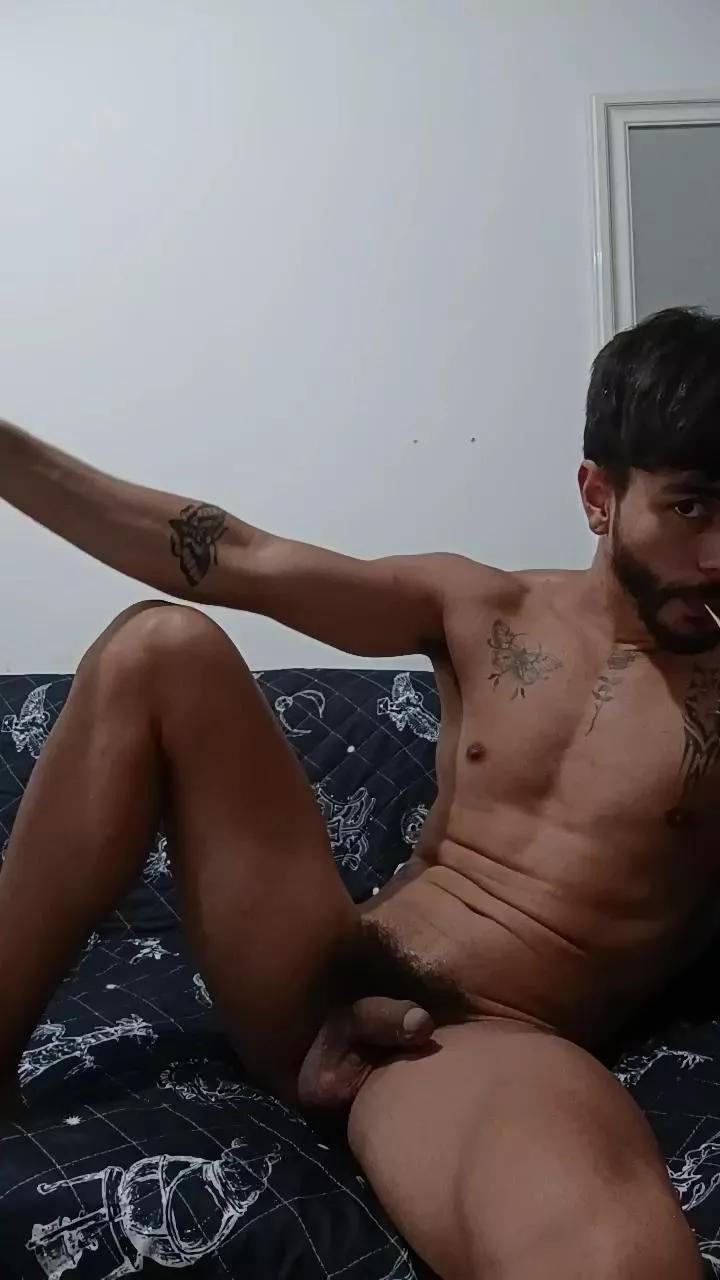 Showvitor on Cam4 