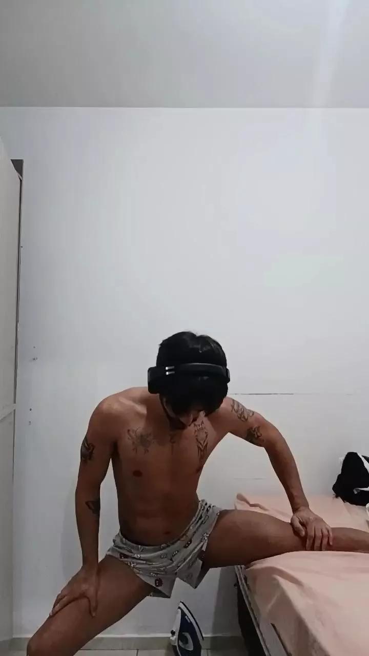 Showvitor on Cam4 