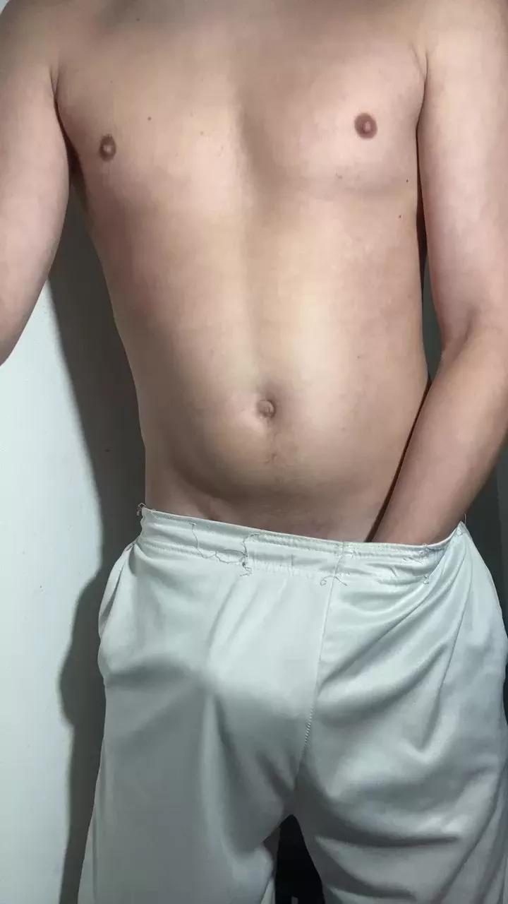 ShyDeivid on Cam4 