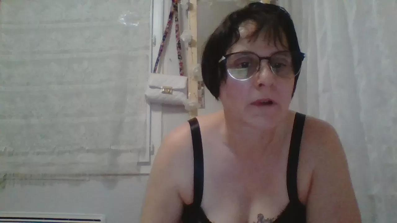 sissidanse41 on Cam4 