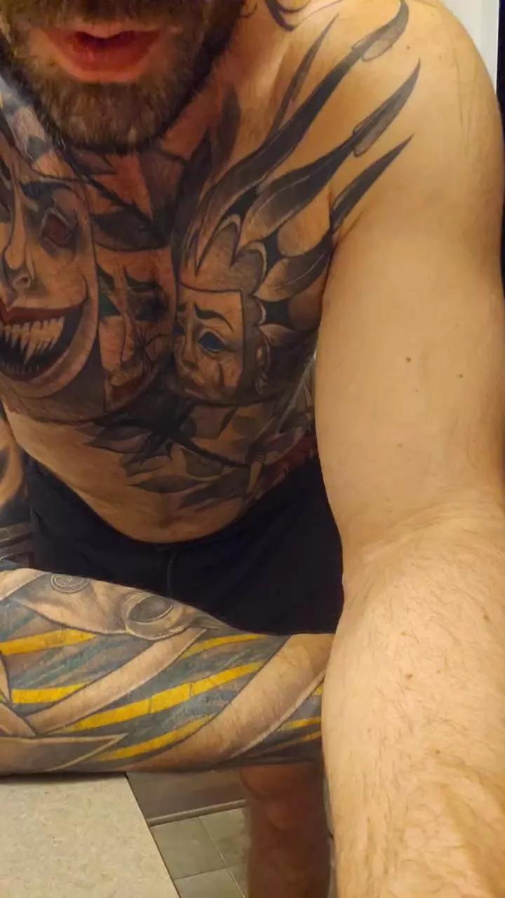 slayer129 on Cam4 