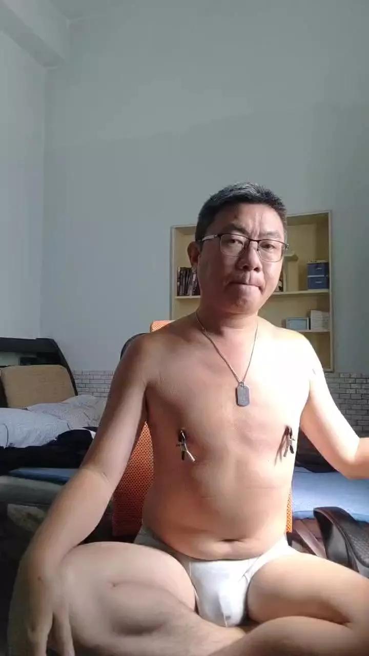 smallweakTw on Cam4 
