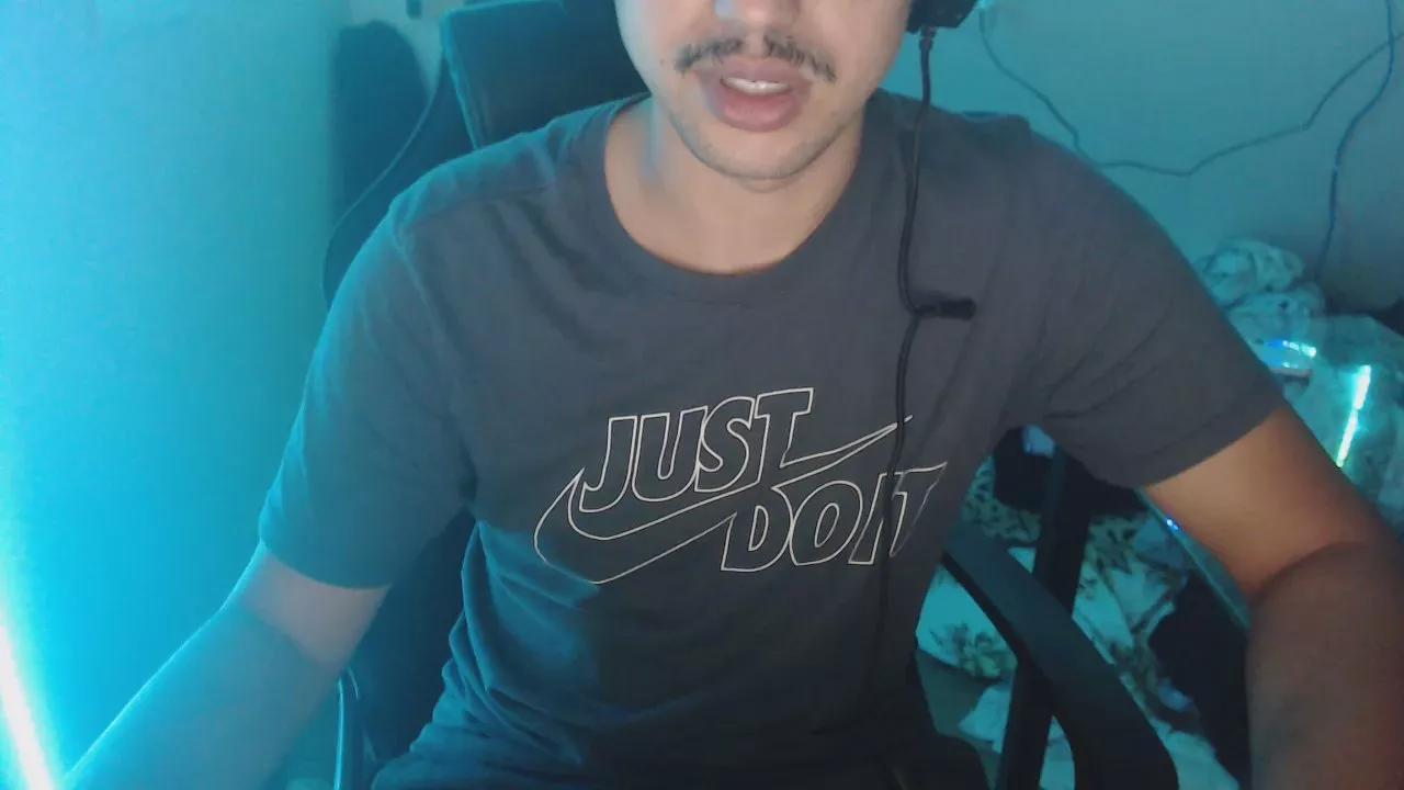 solteiroz on Cam4 