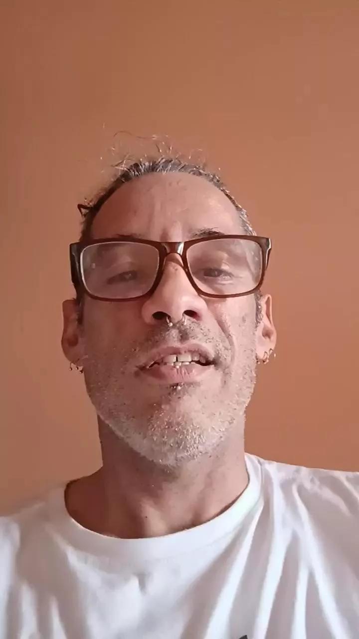 SUBURBANOXXXRJ on Cam4 