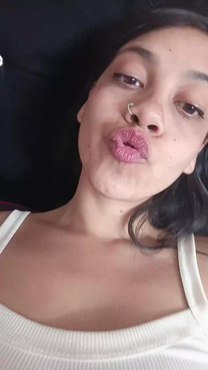 sweet_scarlett_ on Cam4 