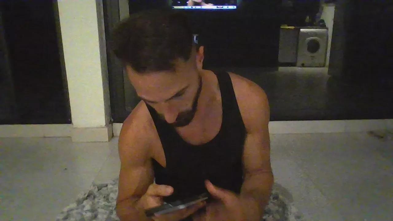 tanovikingo on Cam4 
