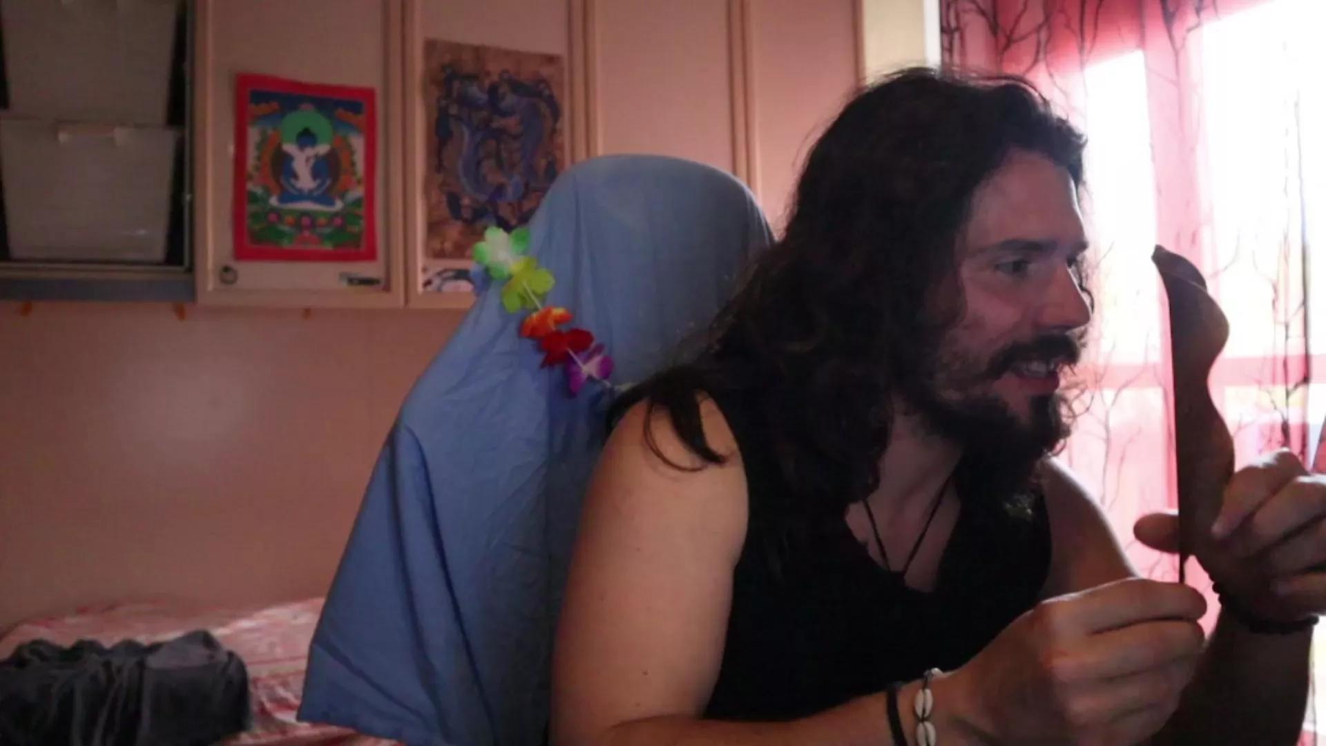 Tantra_Man_Yogi on Cam4 