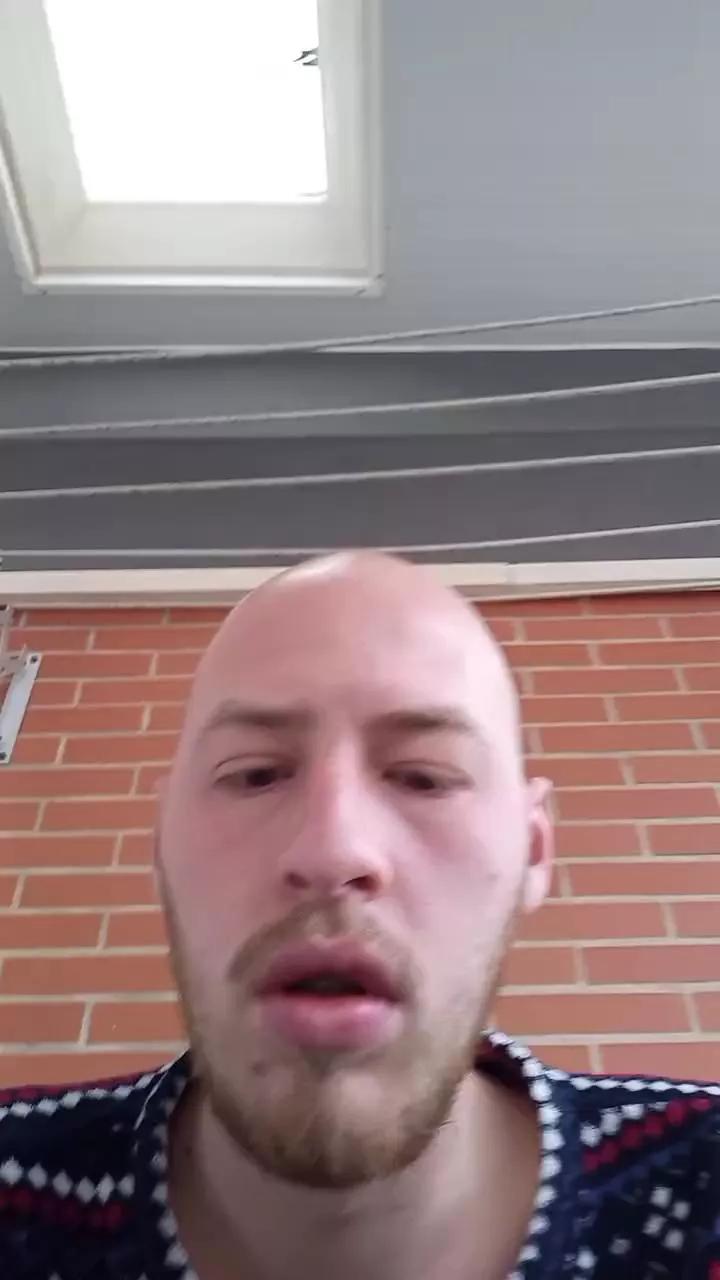 theNormalblondy on Cam4 