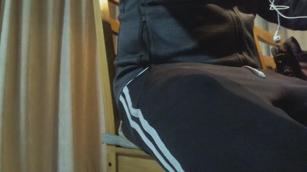 thethefin on Cam4 