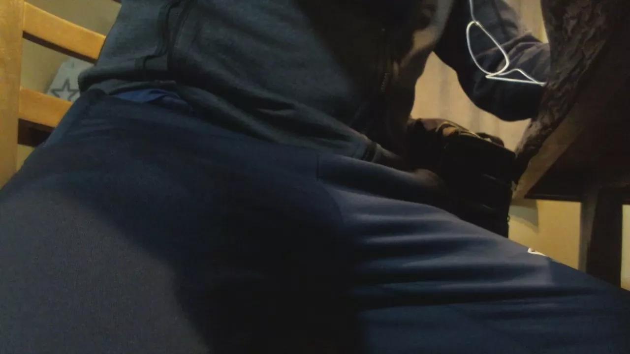 thethefin on Cam4 