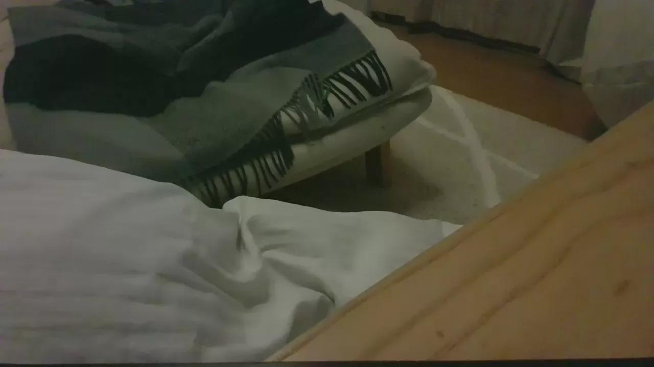 tolo_1980 on Cam4 