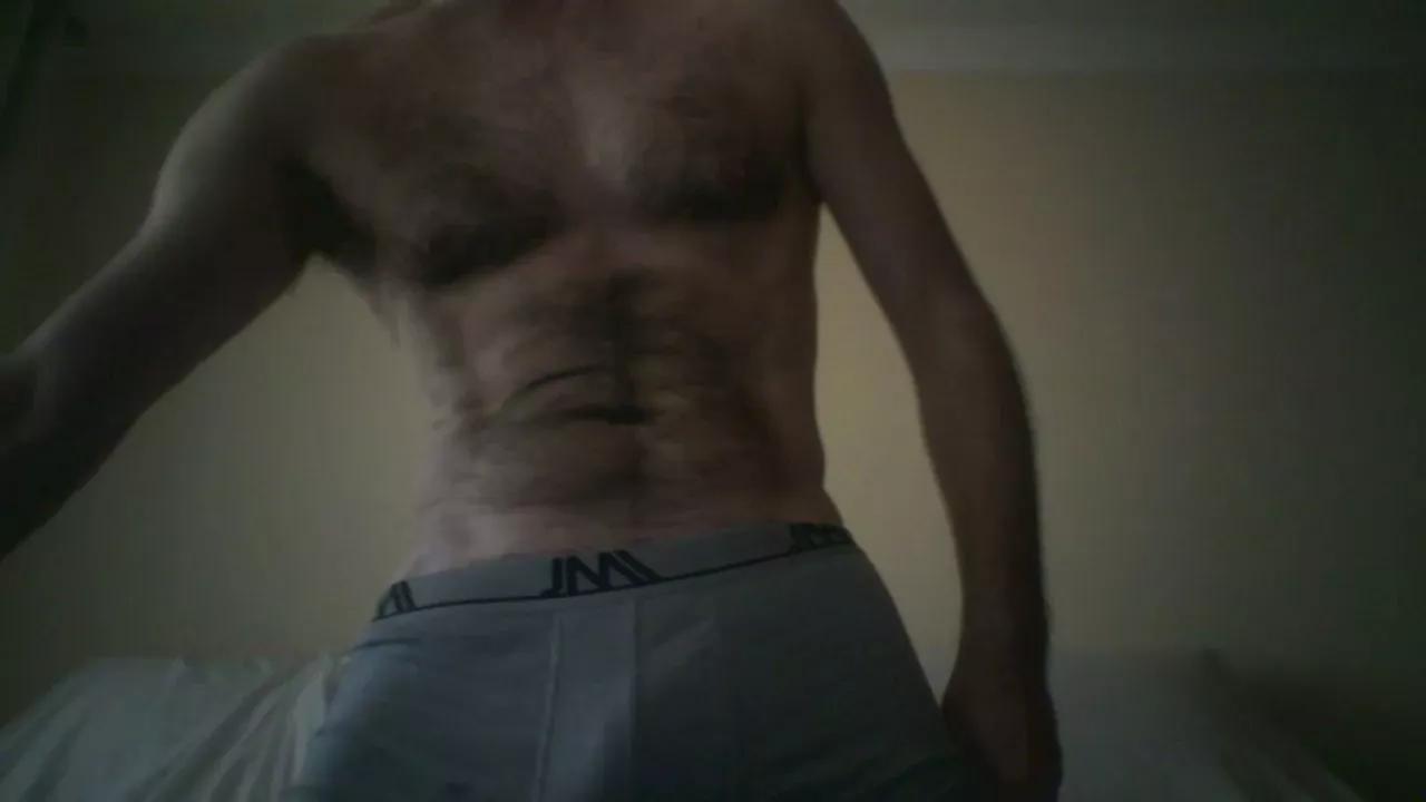 tonytuga on Cam4 