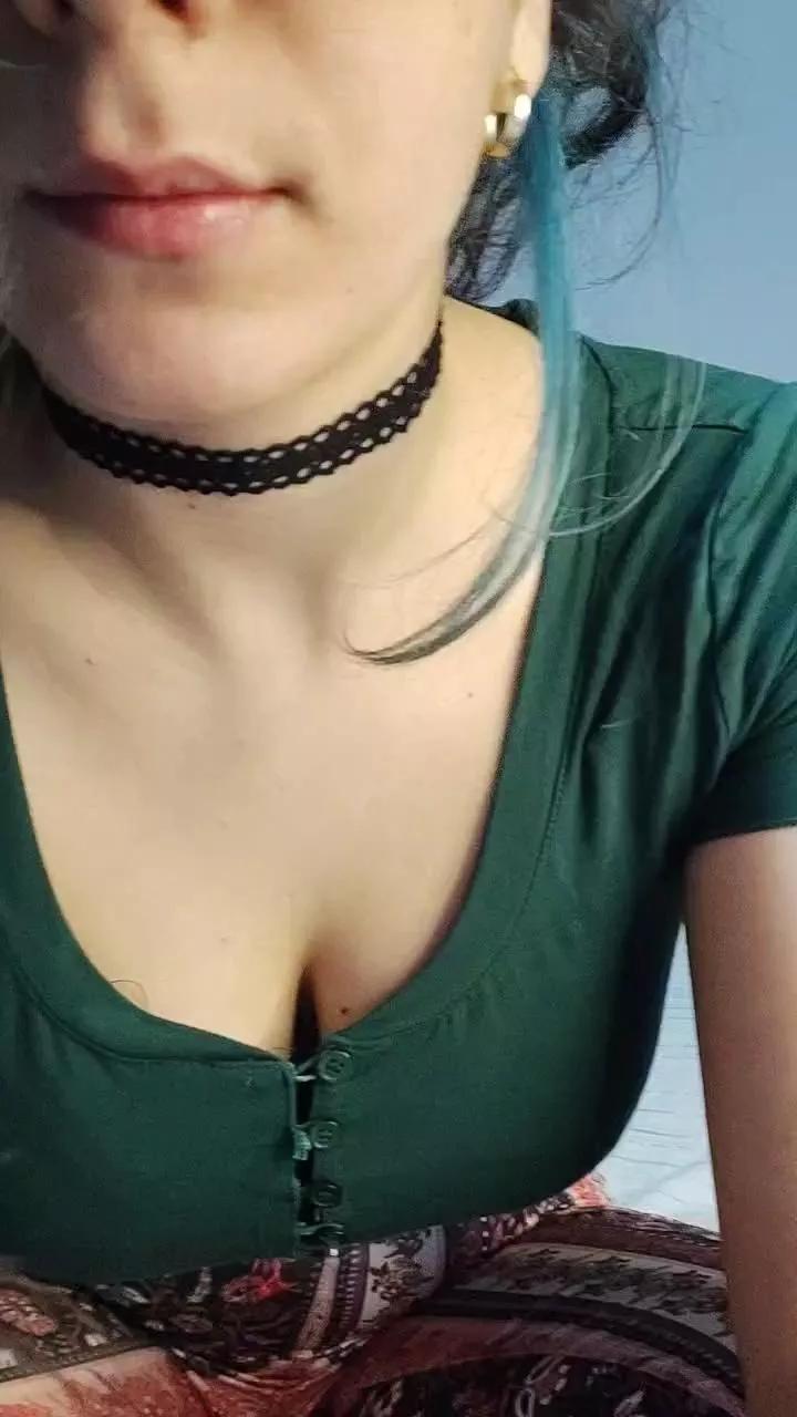 totem45 on Cam4 