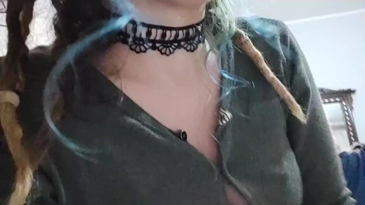 totem45 on Cam4 