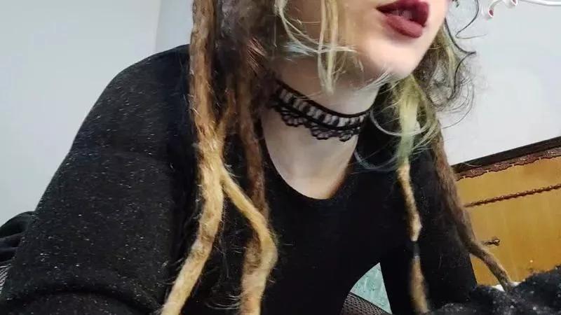 totem45 on Cam4 