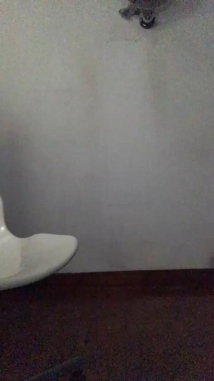 trunky_boi on Cam4 
