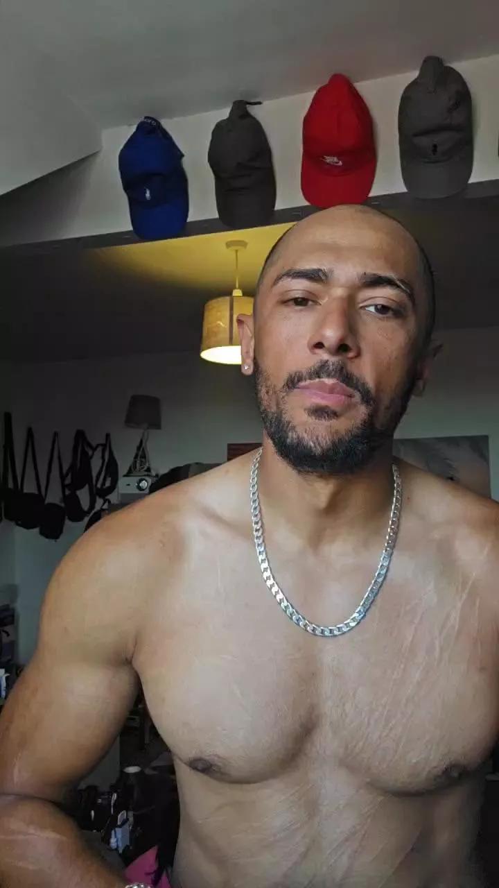 Unfilterednate on Cam4 
