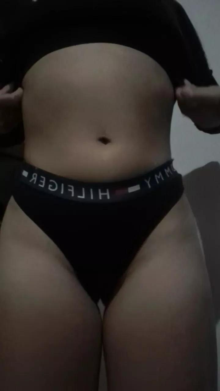 Vale20022 on Cam4 