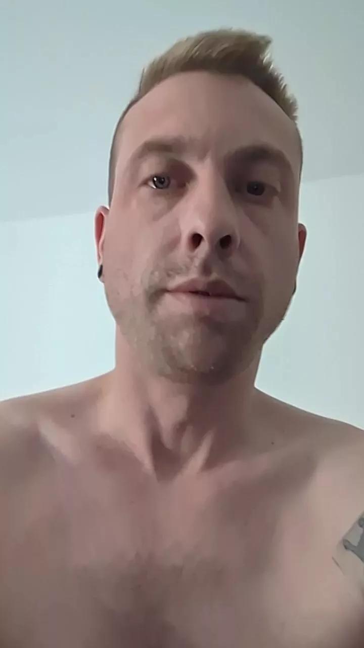 Vanillasky420 on Cam4 