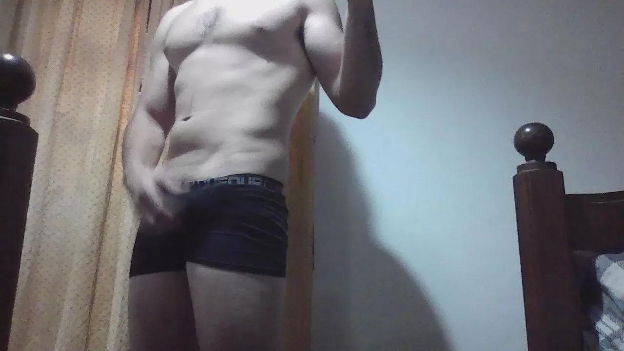 Vernazshow on Cam4 