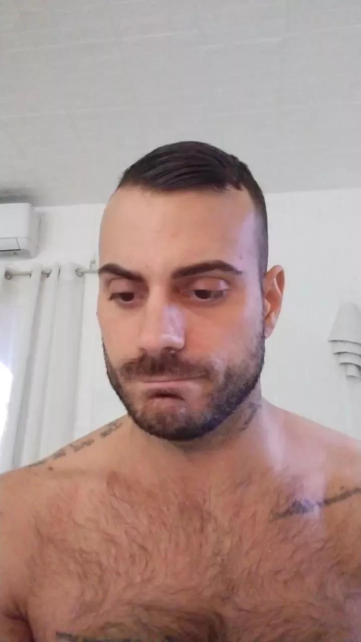 Viki84 on Cam4 