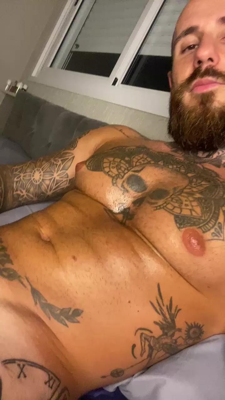 Viking_Tatuado on Cam4 