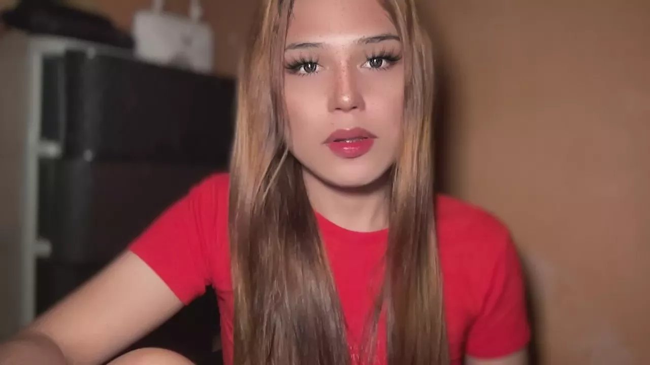 Offline xTemari_ on Cam4